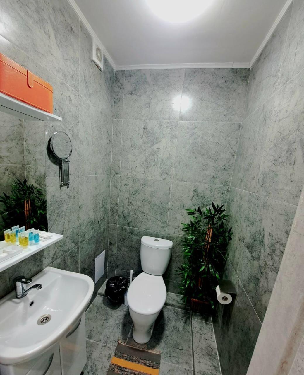 Zhanhotels Apartment *